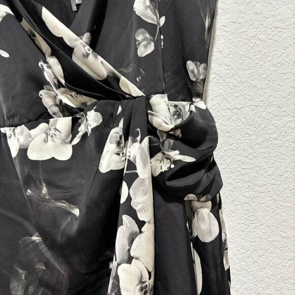 NWT Worthington Industries Midi Slip Dress XL V Neck Back Zip Black White Floral - Picture 4 of 14